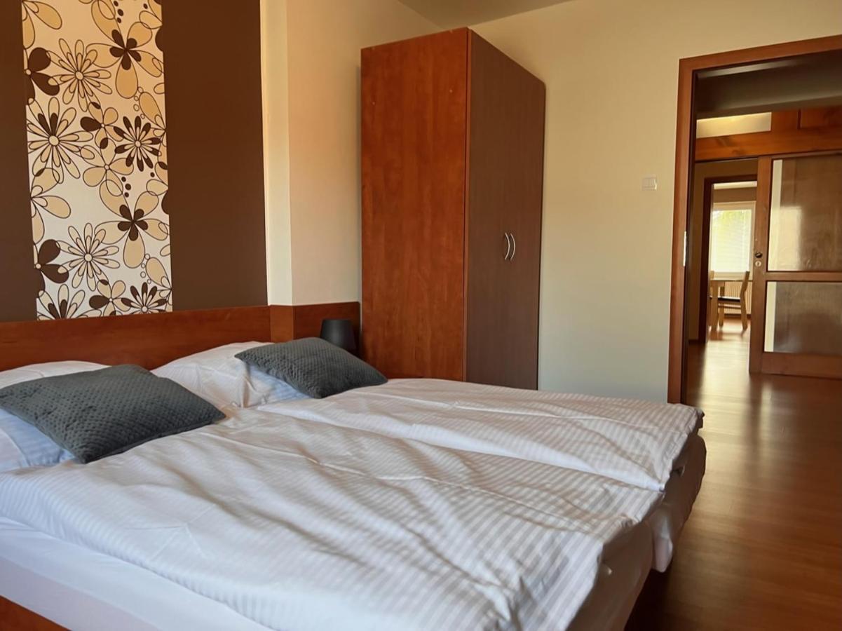 Vila Tatra Stara Lesna Ngoại thất bức ảnh